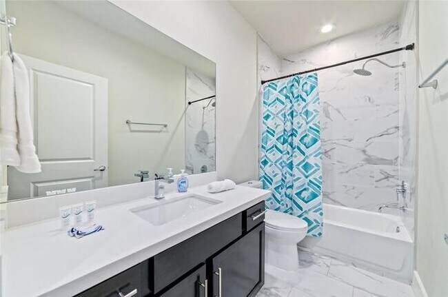 Building Photo - 148 Knightsbridge Park Ln