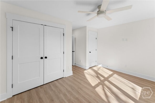 Building Photo - 1203 E Bolton St