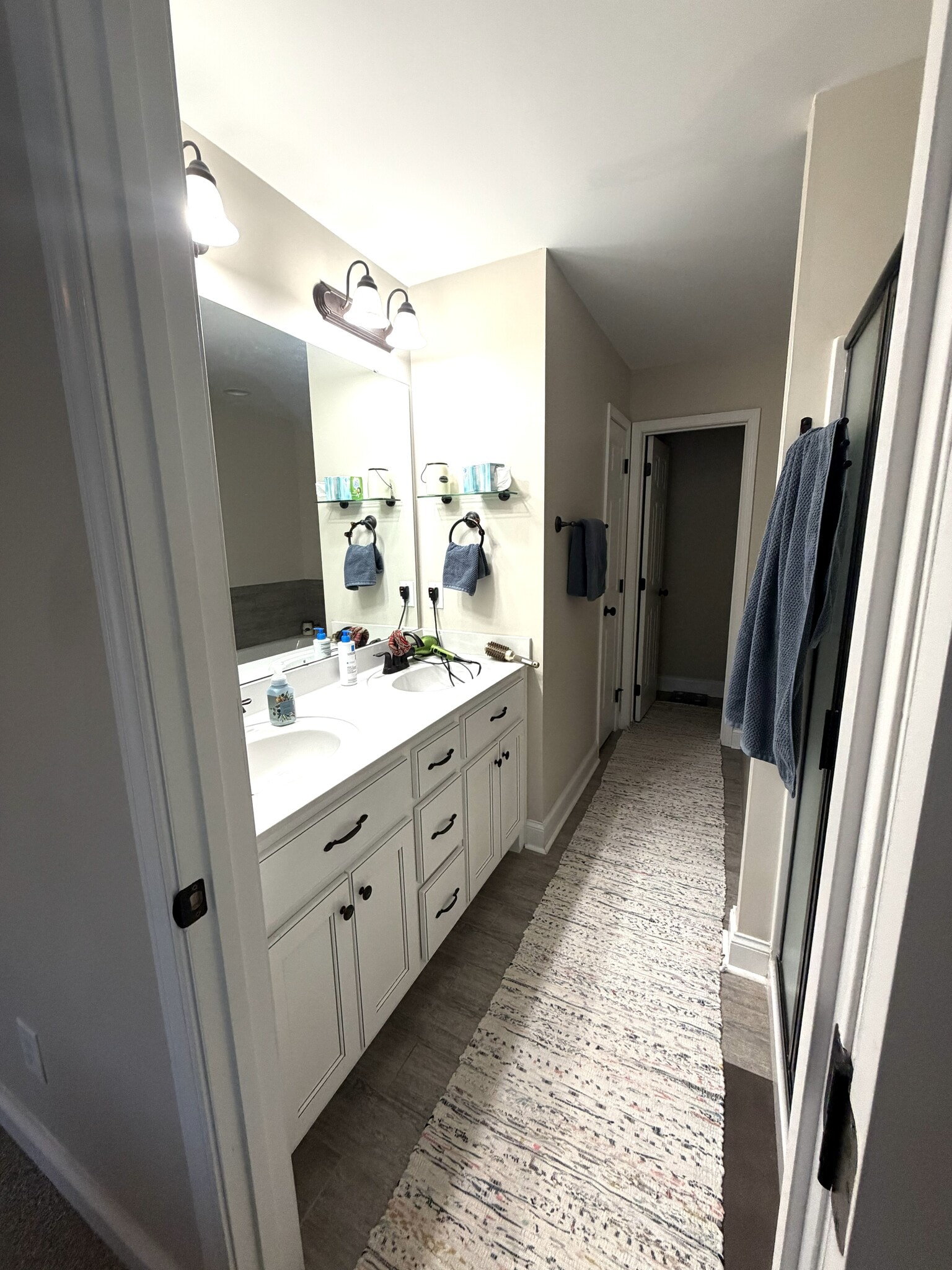 Primary Bathroom Upstairs - 4198 Pickering Dr