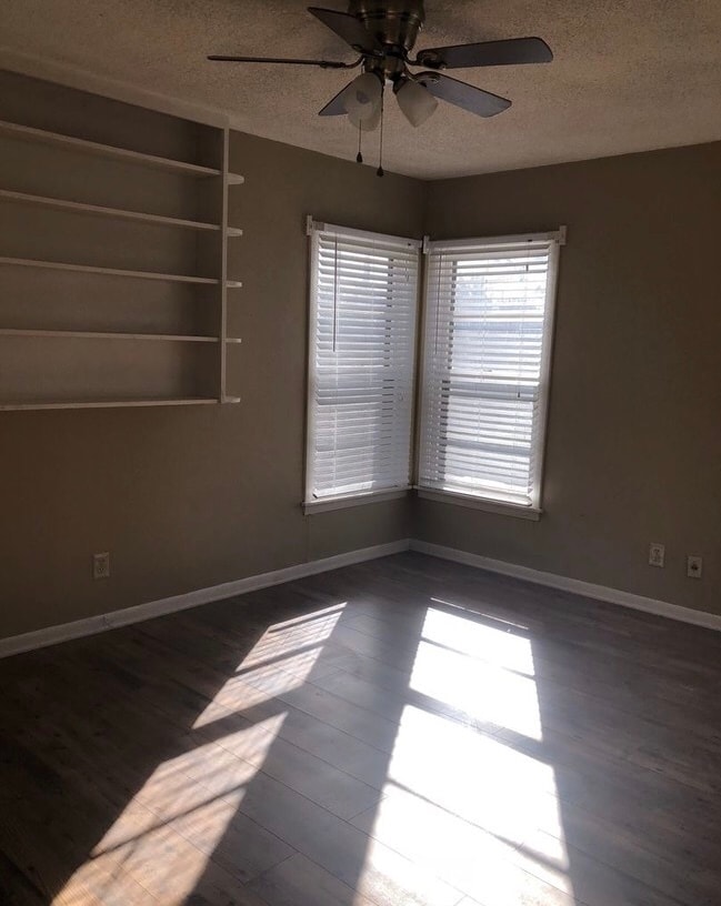 Building Photo - 3405 36th St