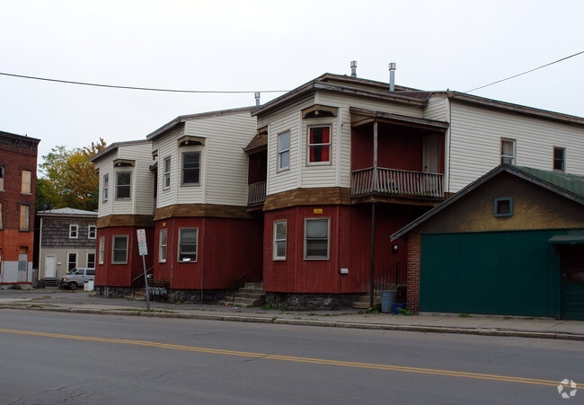 Primary Photo - 1301-1311 Lodi St