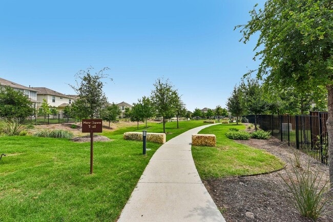 Building Photo - 9901 Thane Way