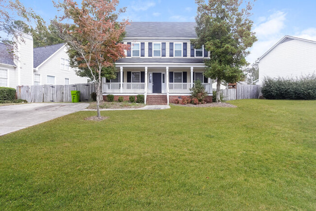 Primary Photo - Welcoming 3-Bedroom