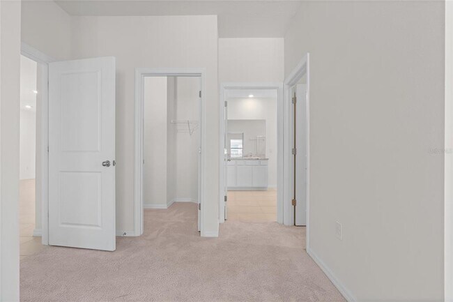 Building Photo - 8260 SW 59th Ave