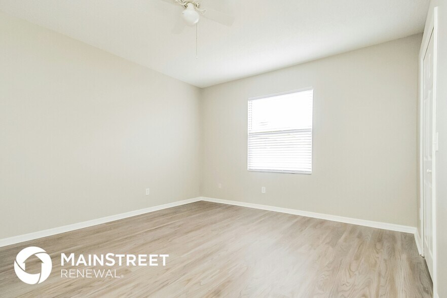 Building Photo - 527 Madina Cir