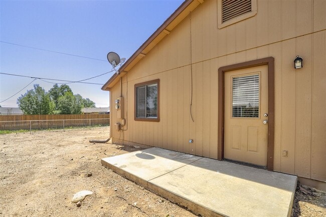 Building Photo - 3279 N Corrine Dr