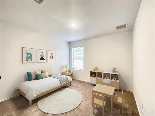 Building Photo - 305 Milliner Lp