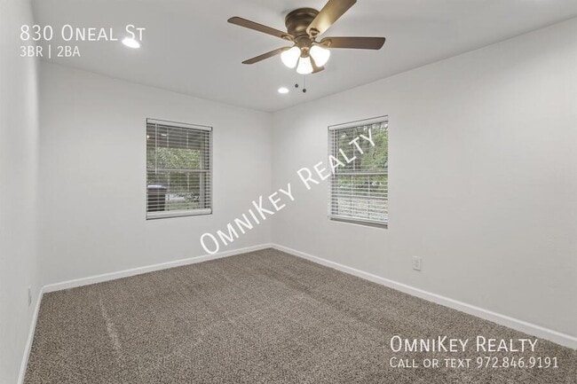 Building Photo - 830 Oneal St