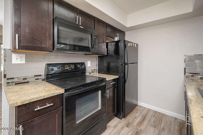 Building Photo - 808 N 95th Dr