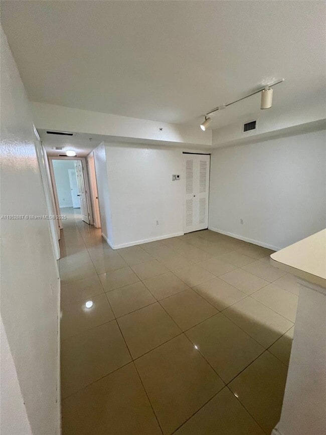 Building Photo - 15400 SW 284th St
