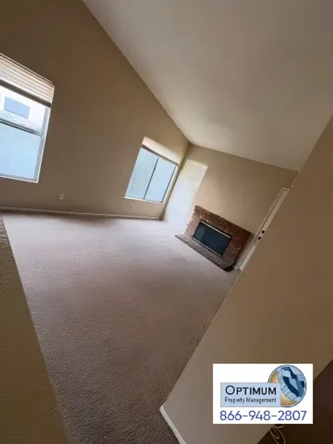 Building Photo - Charming 3 Bedroom, 2 Bathroom Single-Family Home in Adelanto