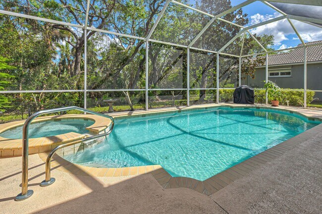 Building Photo - 3br/2ba Pool Home in Venetia