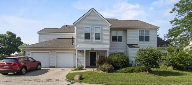 Primary Photo - 2836 Holborn Cir