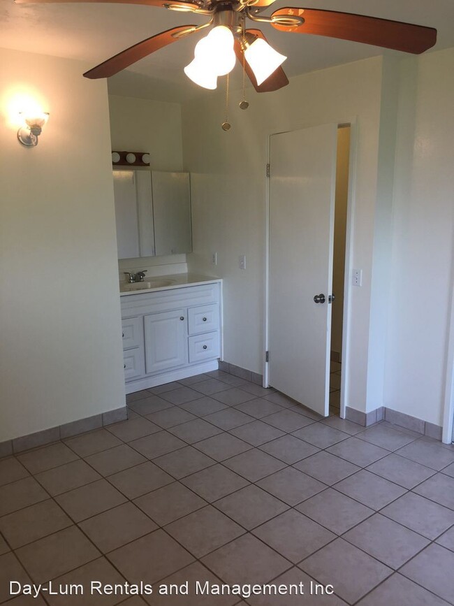 Building Photo - 3 br, 2 bath House - 174 Makalani Street