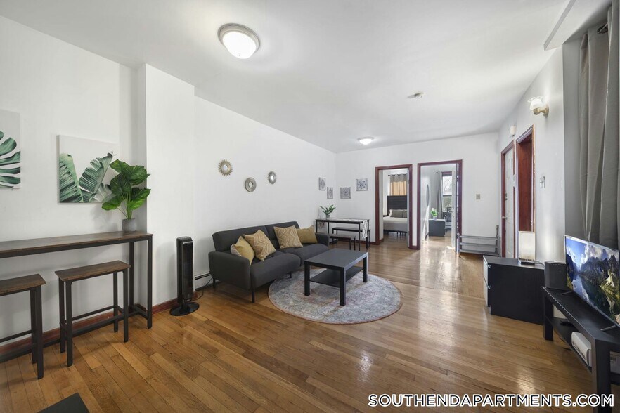 Building Photo - 871 Harrison Ave