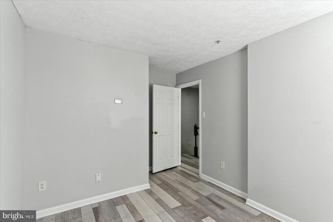 Building Photo - 1065 Jeanett Way