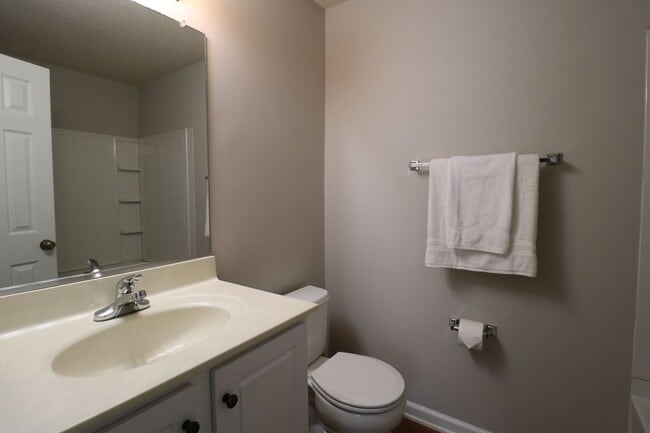 Building Photo - 3761 Holmes Creek Pl