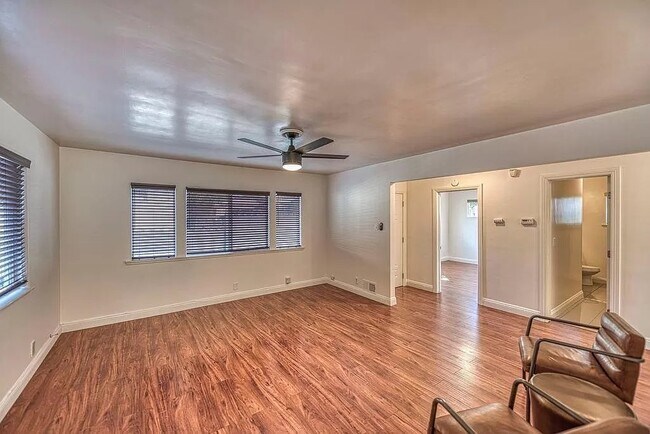 Building Photo - 1588 W 36th St