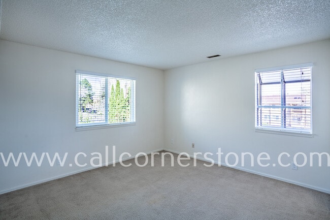 Building Photo - 850 Tenderfoot Hill Rd