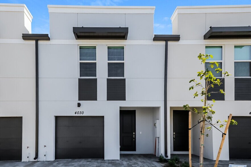 Building Photo - 4030 Hot Springs Ave