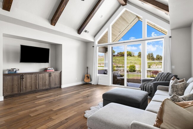 Building Photo - Furnished Luxury Rental in Dry Creek Ranch
