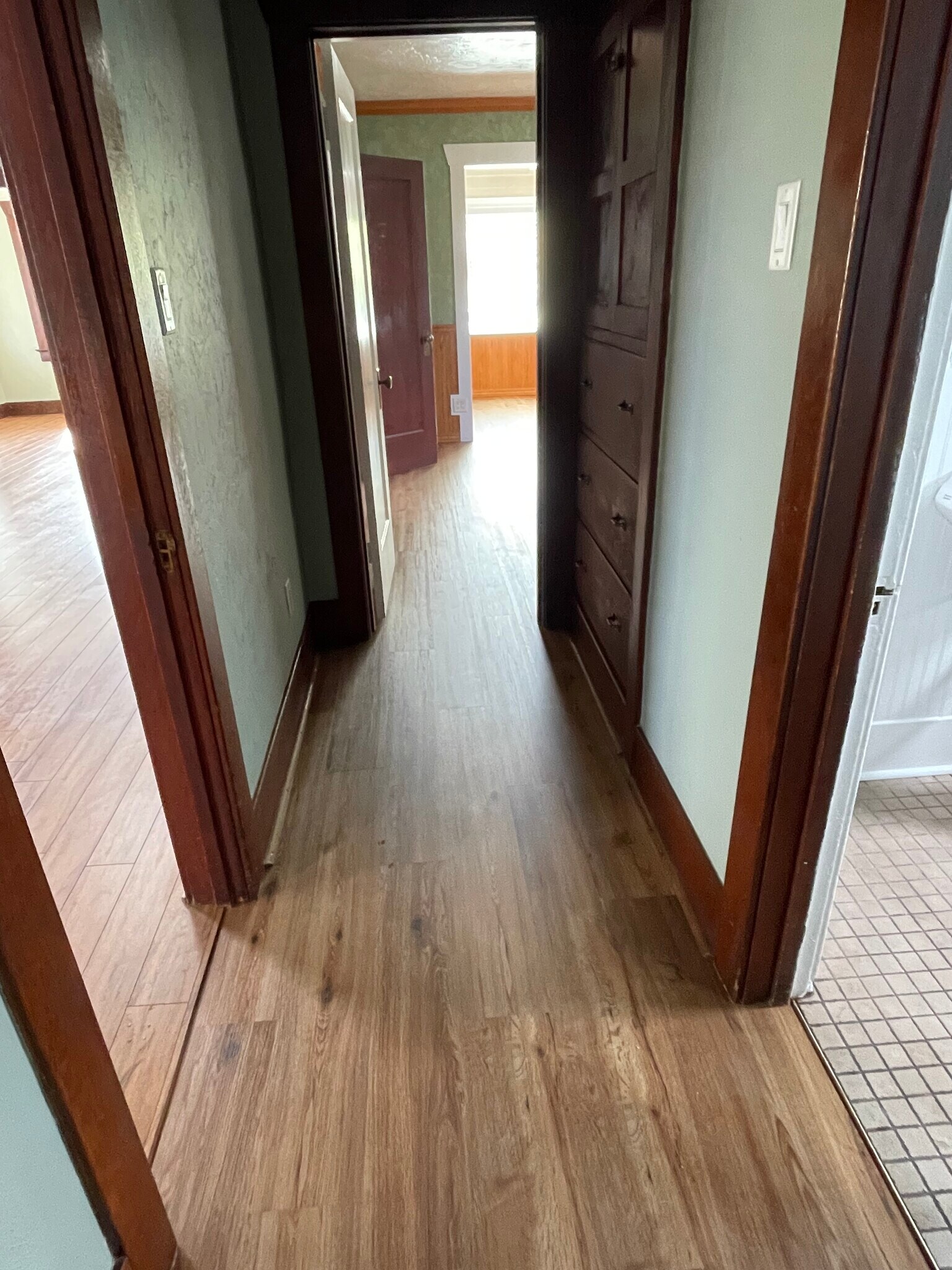 hallway - 640 S 4th Ave