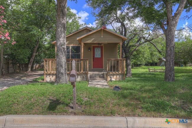 Building Photo - 1630 Katy St