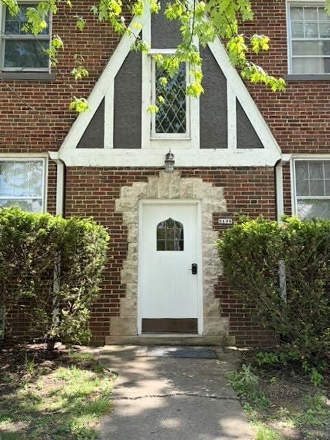 Building Photo - 3108 Indianola Ave