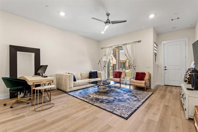 Building Photo - 3781 Rochelle Ct