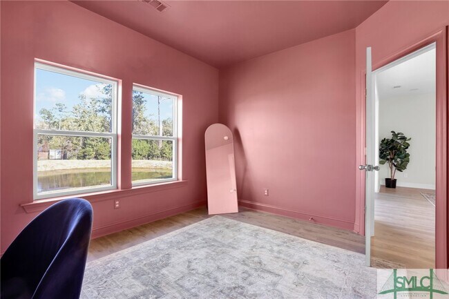 Building Photo - 145 Nettleton Ln