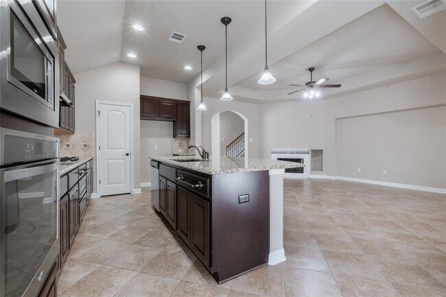 Building Photo - 4205 Buckskin