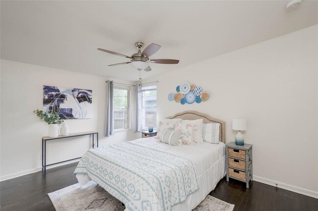 Building Photo - 7709 Woodrow Ave