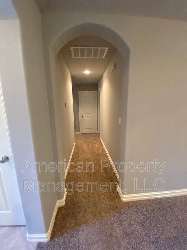 Building Photo - 5312 Charleston Dr