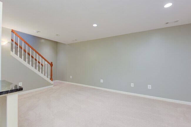 Building Photo - 2901 Marsala Ct