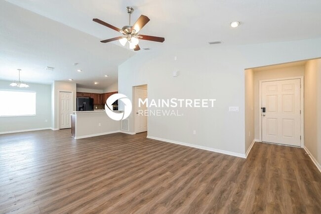 Building Photo - 4 Bedroom Pet-Friendly Home in MULBERRY, FL with Main Street Renewal