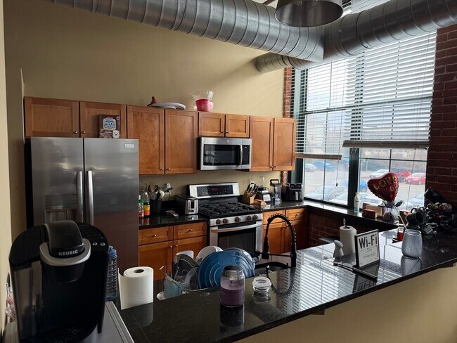 Building Photo - 160 Fremont St