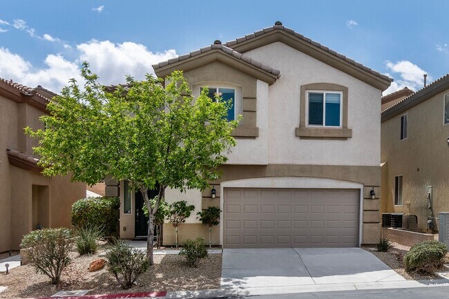 Building Photo - Southwest 3 bedrooms 2.5 bathrooms