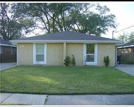 Building Photo - 13231-33 Curran Rd
