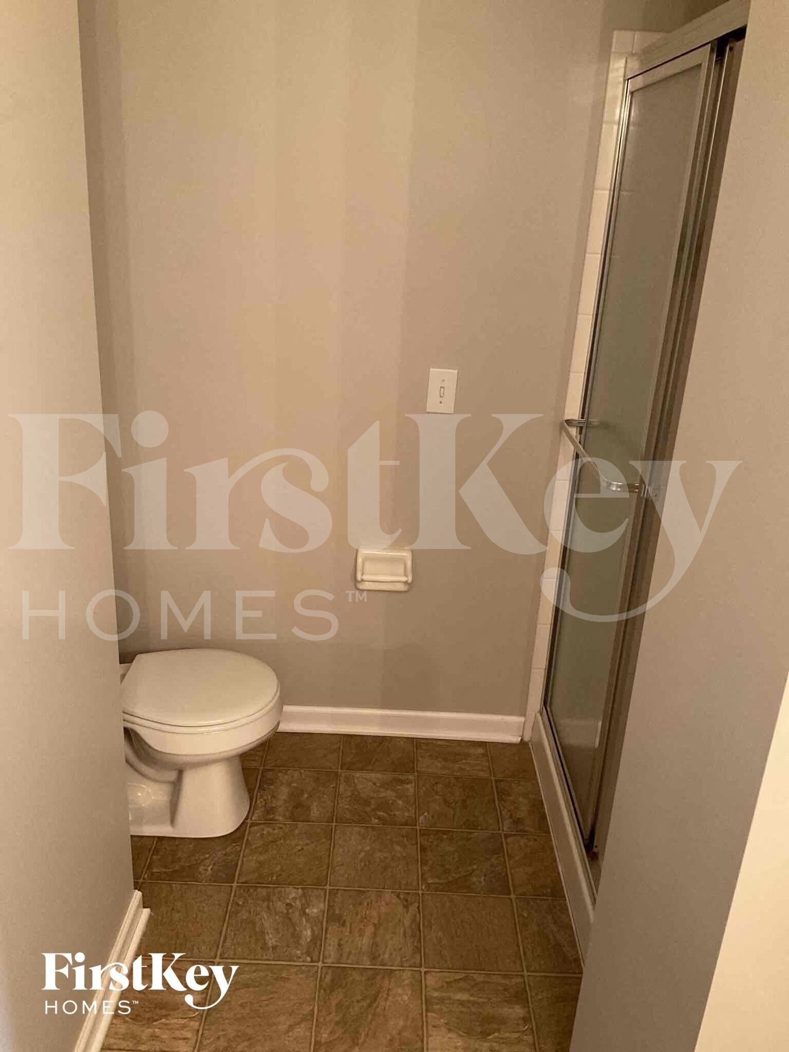 Building Photo - 5525 Goose Falls Dr