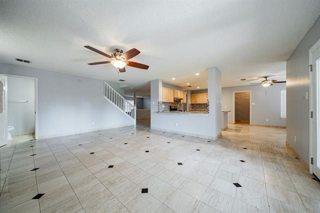 Building Photo - 2001 Barton Springs Dr