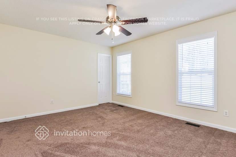 Building Photo - 1064 Mailwood Dr