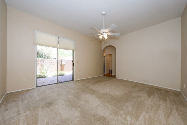 Building Photo - 1670 N Maguire Ave