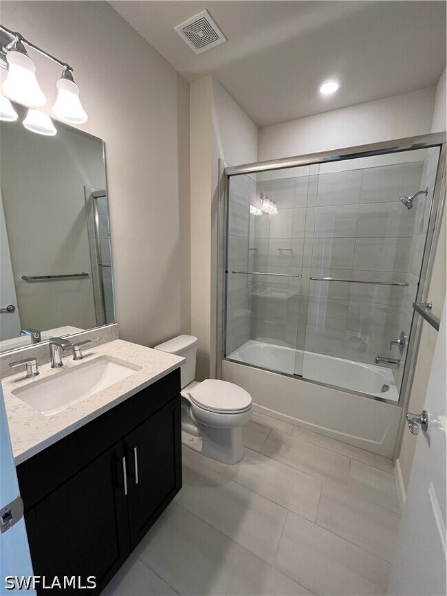 Building Photo - 2122 Yellowfin Cir