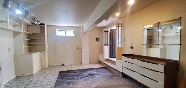 Building Photo - 5060 Collis Ave