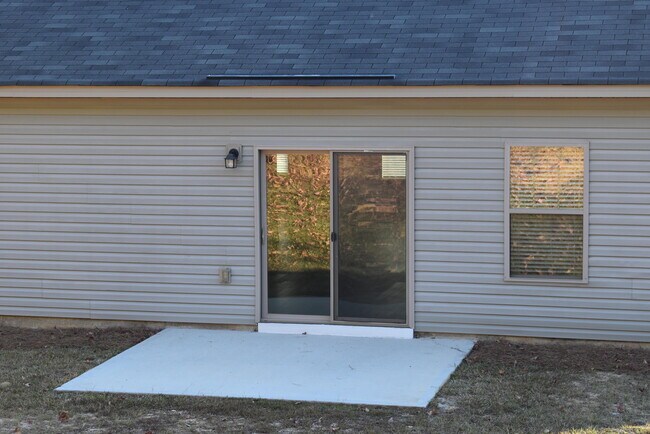 Building Photo - 119 Oliver Hardy Ct