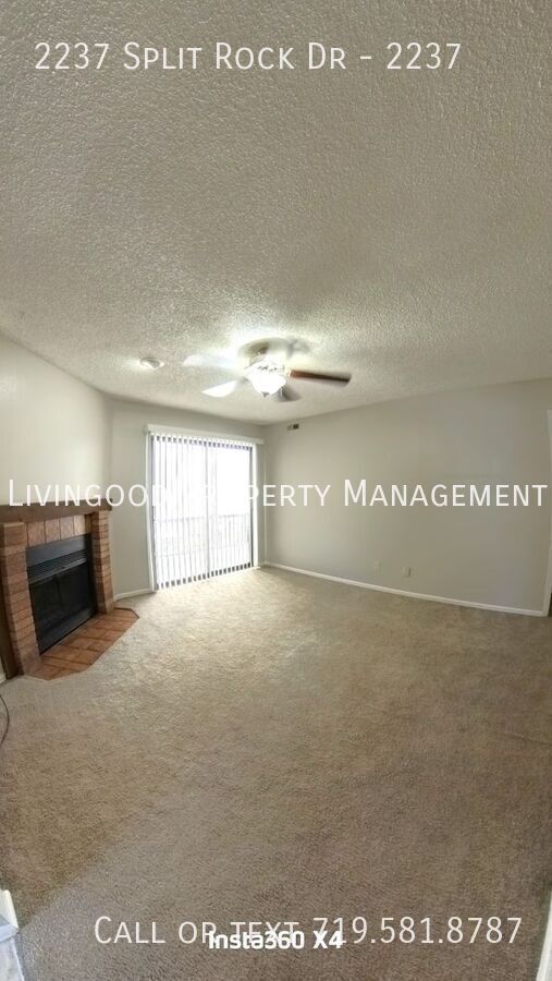 Building Photo - 2237 Split Rock Dr