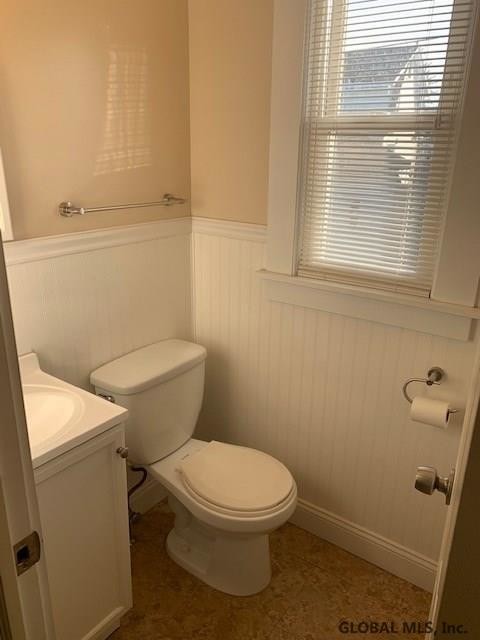 Building Photo - 56 Menands Rd