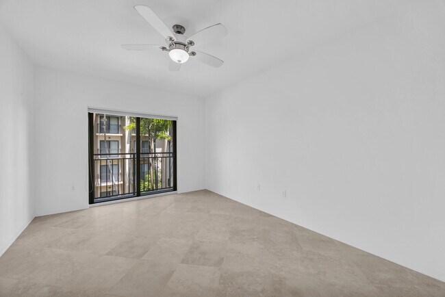 Building Photo - 4907 Midtown Ln