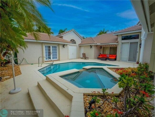 Building Photo - 20107 Ocean Key Dr