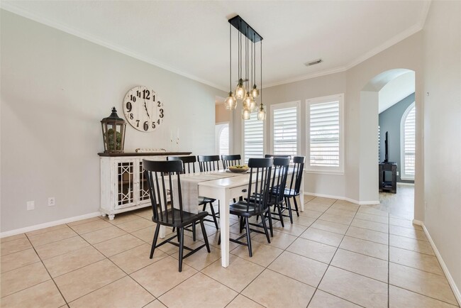 Building Photo - 13807 Halpren Falls Cir
